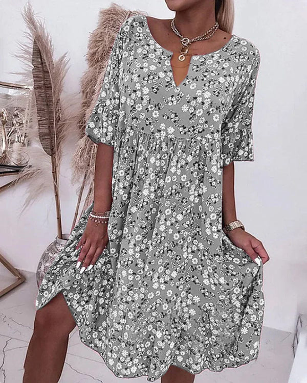Claudine - Dress with Half Sleeves and Floral Print
