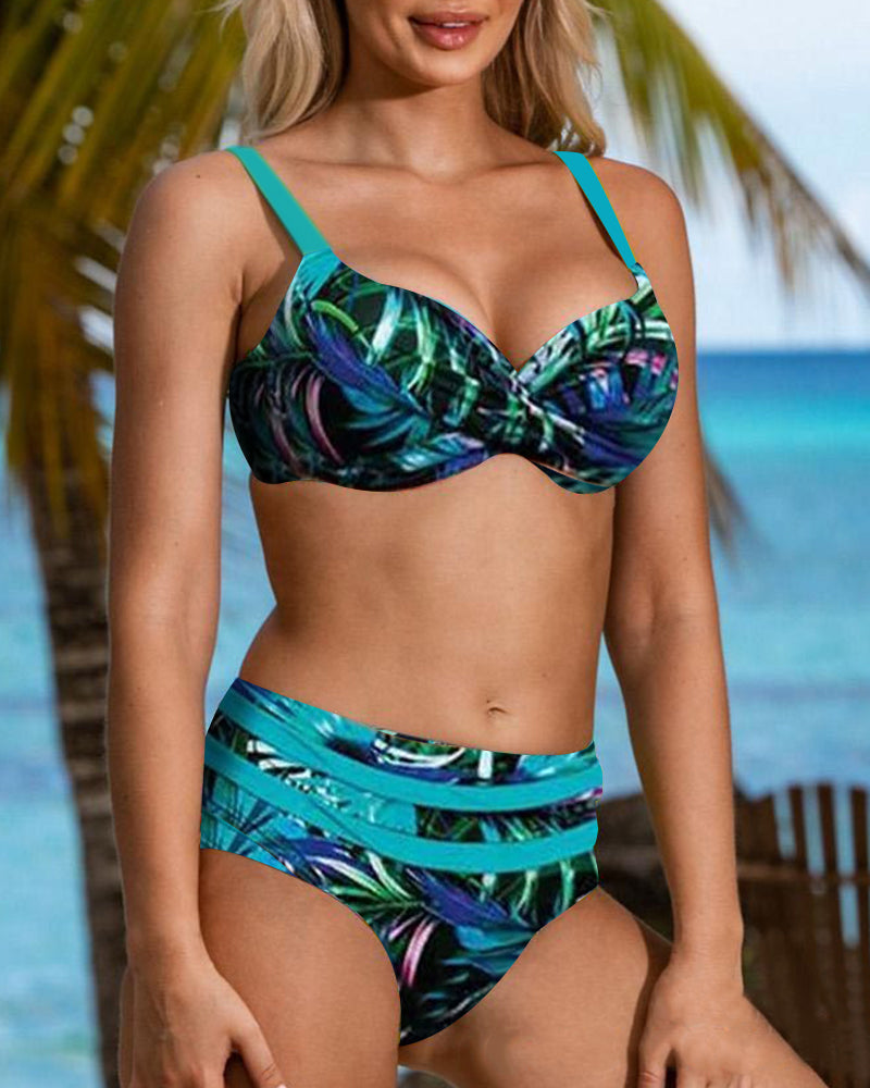Dominika | High-waisted bikini with leaf print