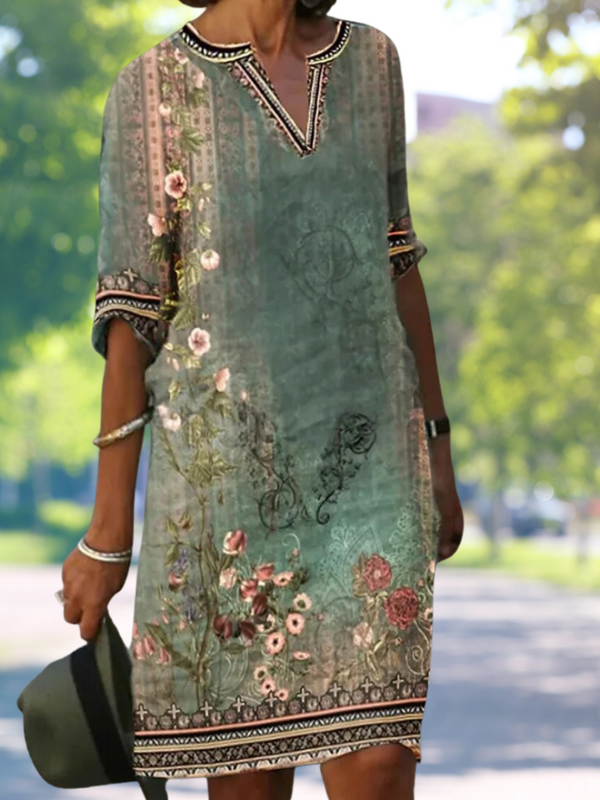 Bianca® | Printed casual dress with V-neck in ethnic style