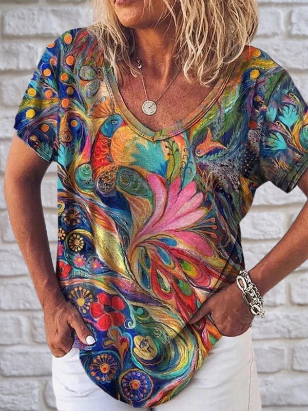 Marjorie® | Trendy blouse with graphic V-neck and peacock pattern
