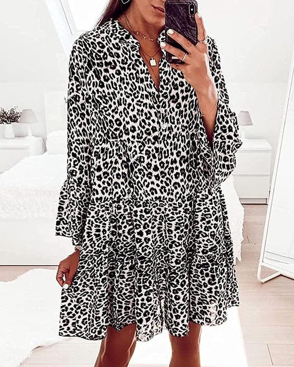 Rita - Leopard Print Dress with V-Neck